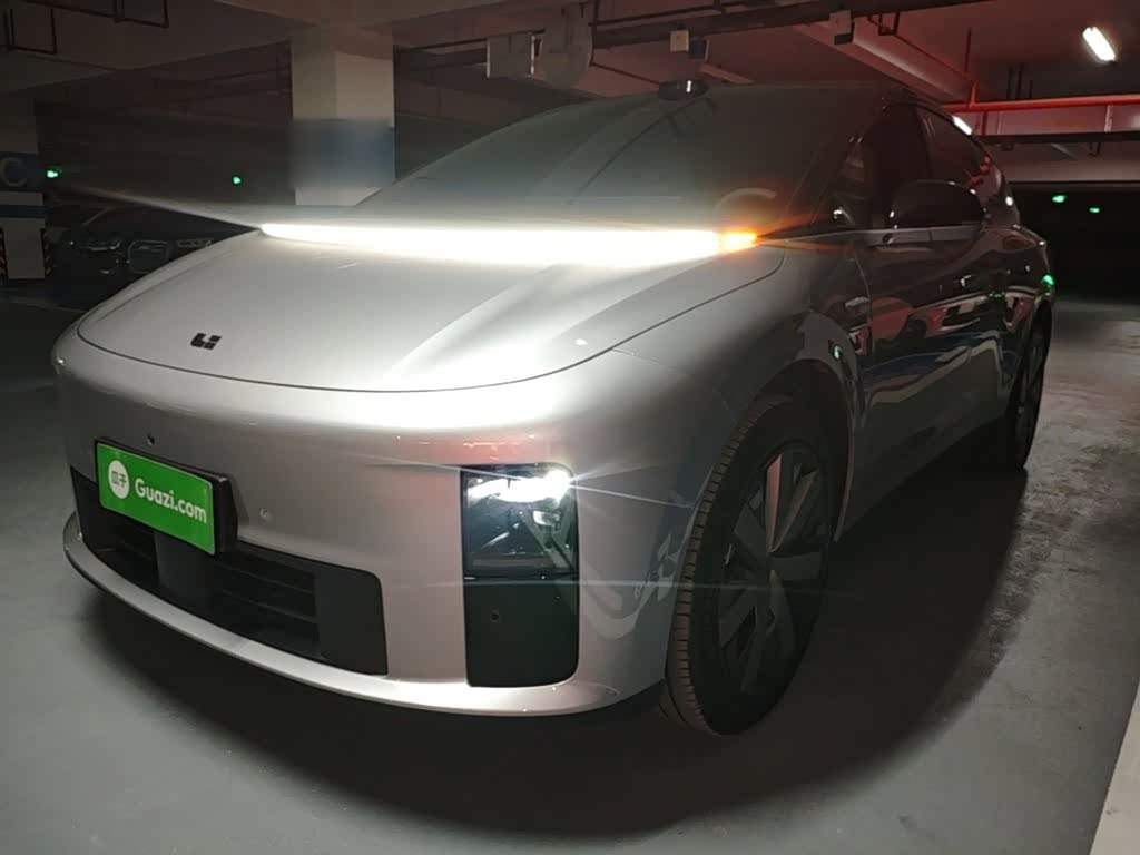 Li Auto i6