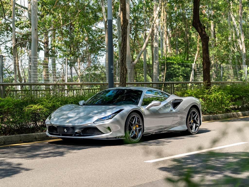 Ferrari F8
