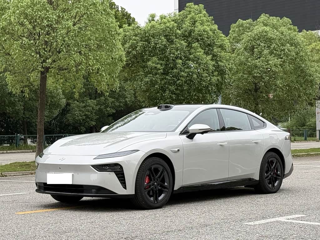 Dongfeng eπ007