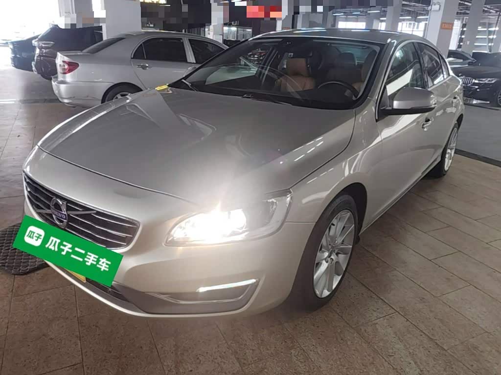 Volvo S60