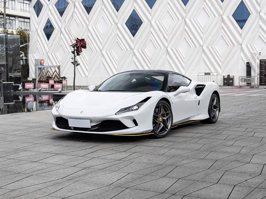 Ferrari F8