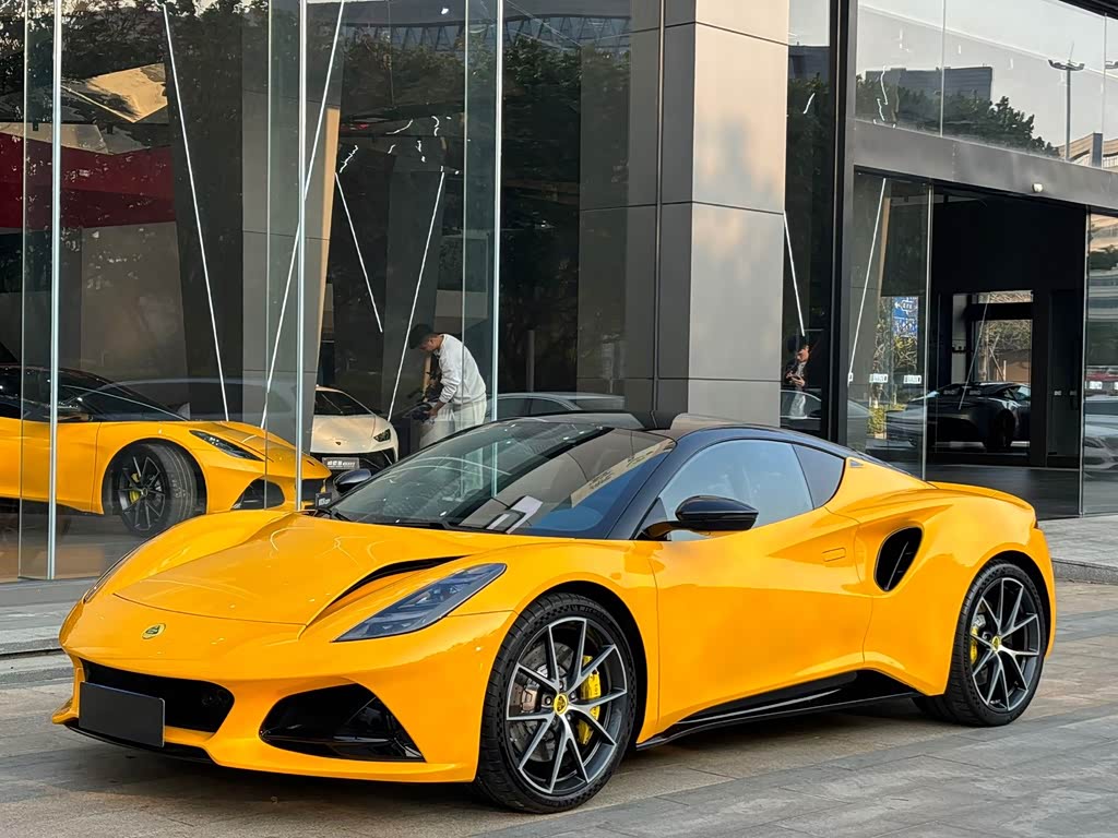 Lotus Emira