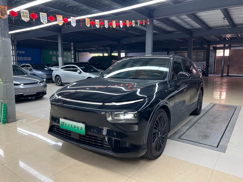 Xpeng G9