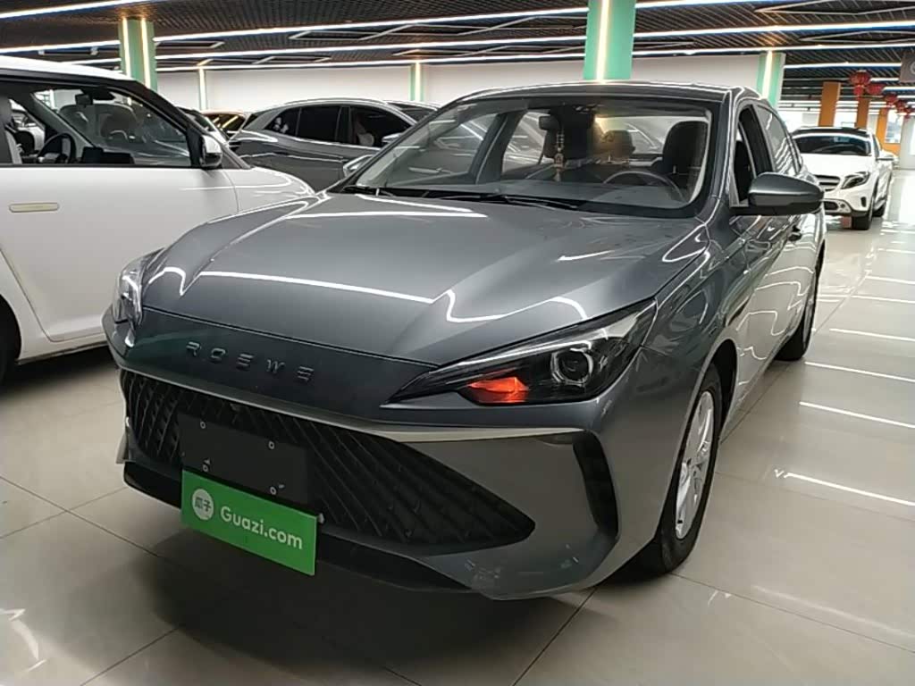 Roewe i5