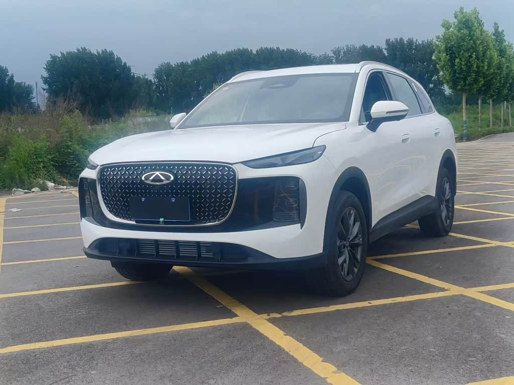Chery Tiggo 8