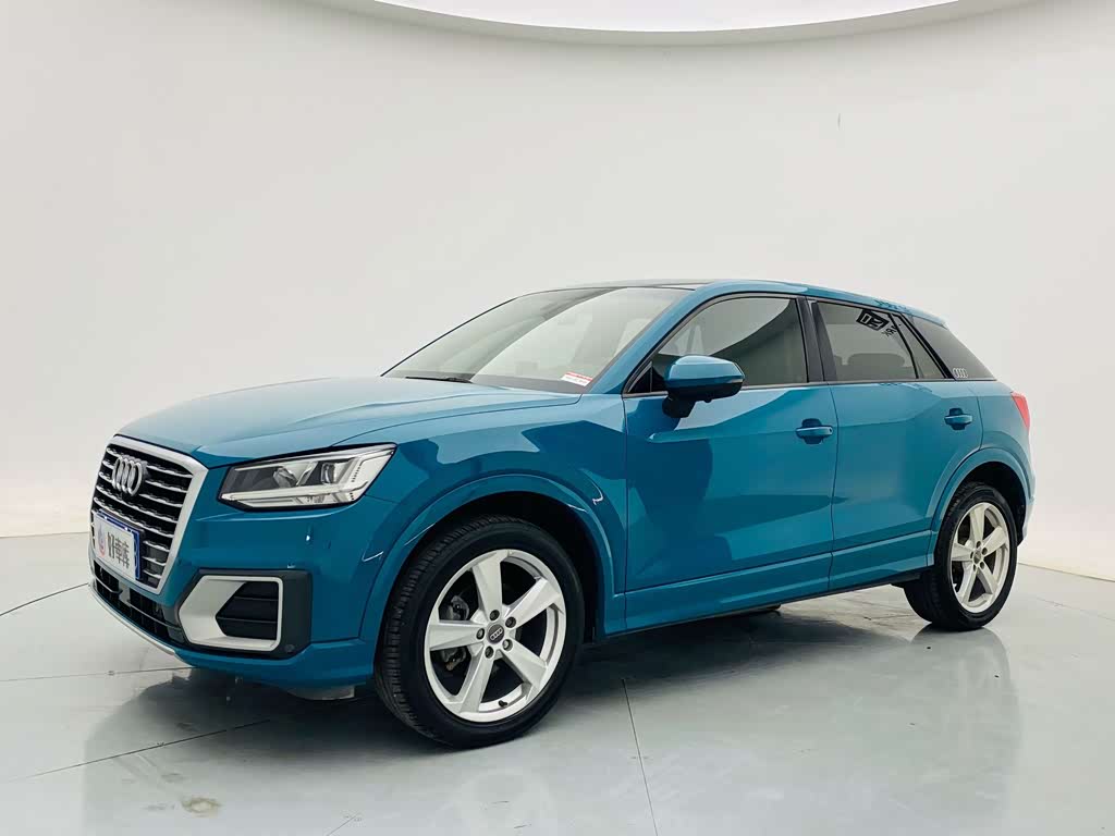 Audi Q2L