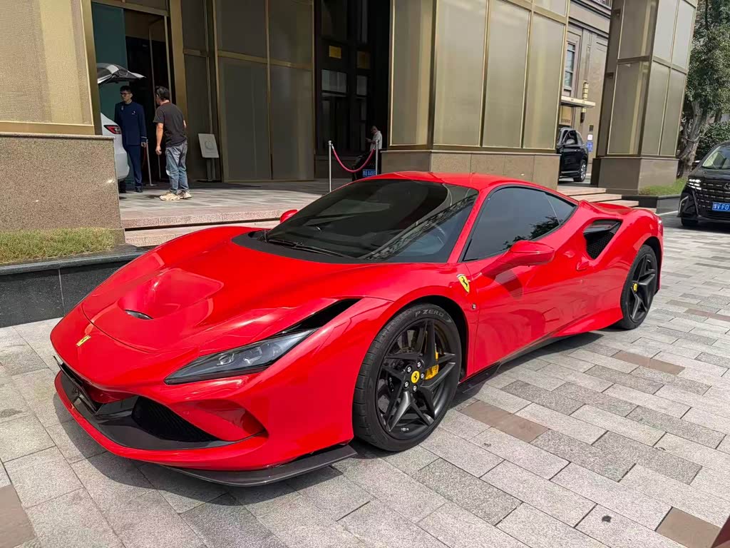 Ferrari F8