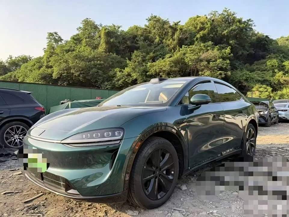 Luxeed R7