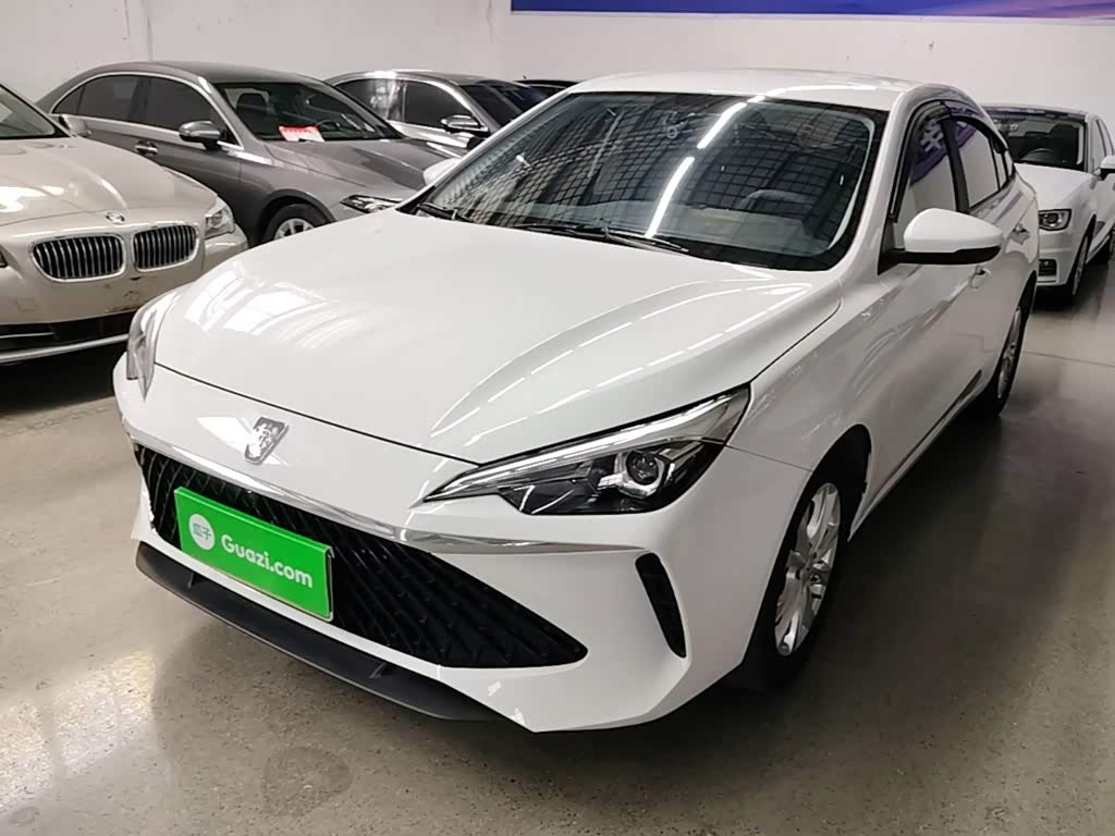 Roewe i5