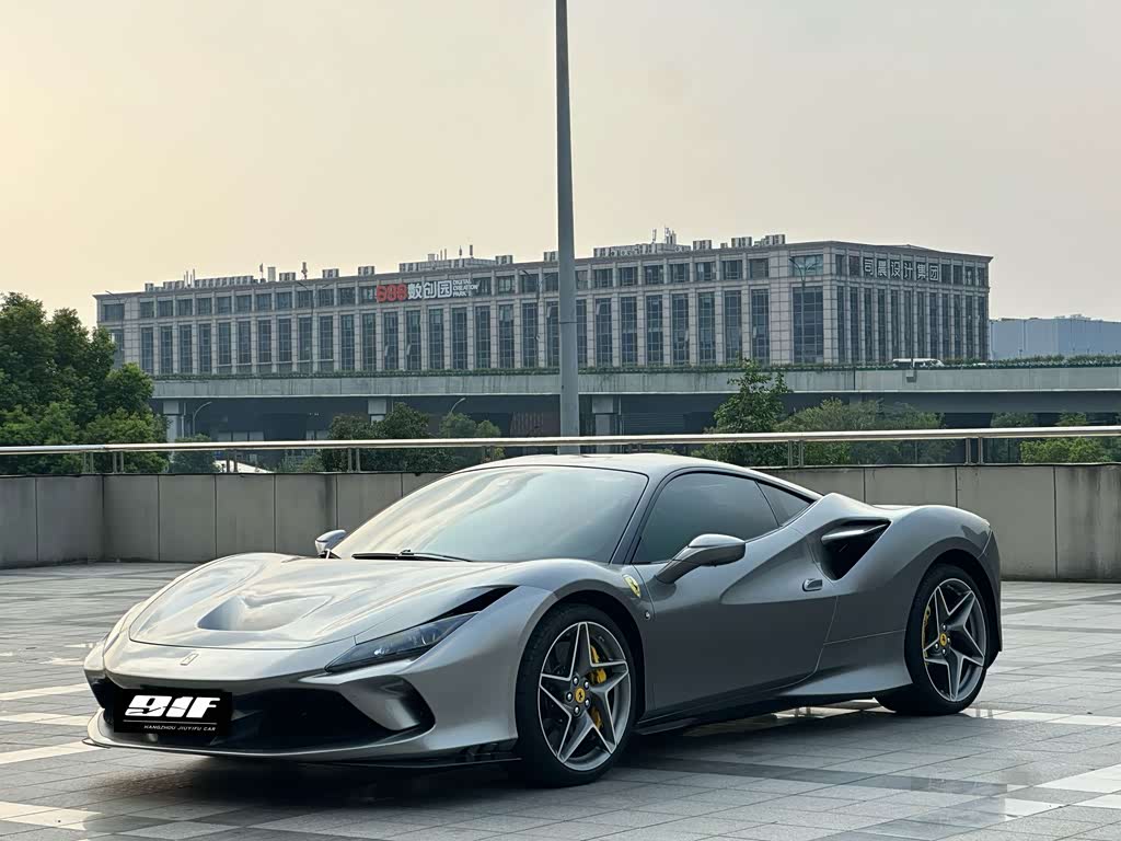 Ferrari F8