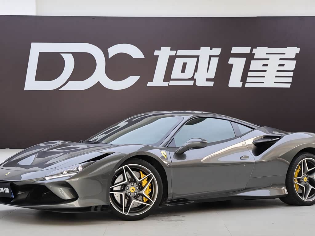 Ferrari F8