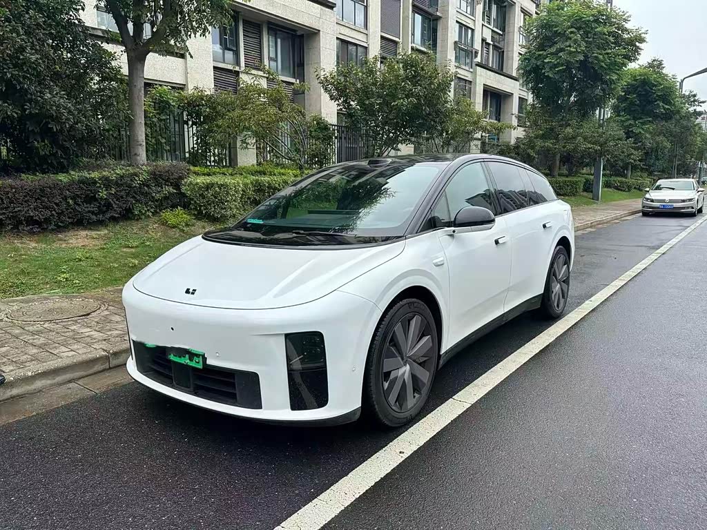 Li Auto i6