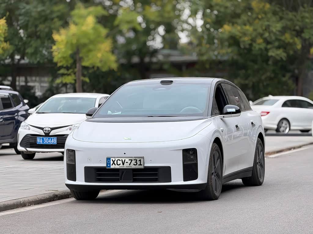 Li Auto i6