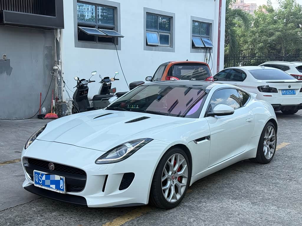 Jaguar F-Type