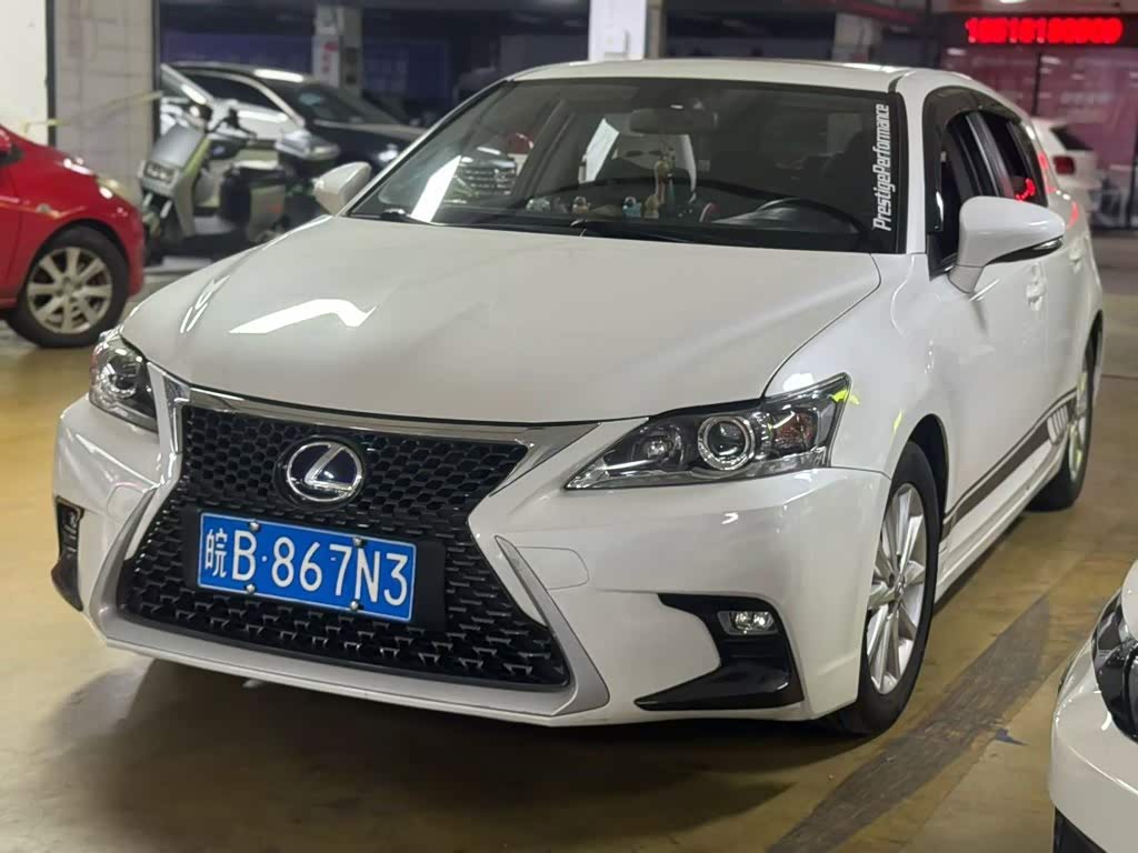 Lexus CT
