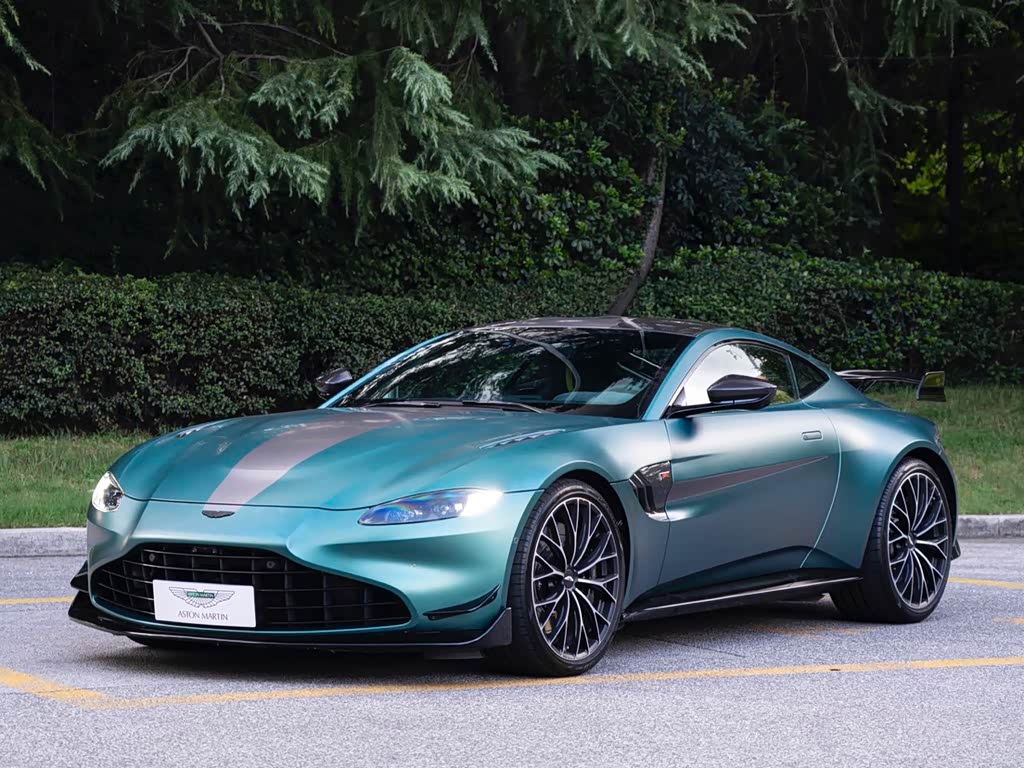 Aston Martin V8 Vantage