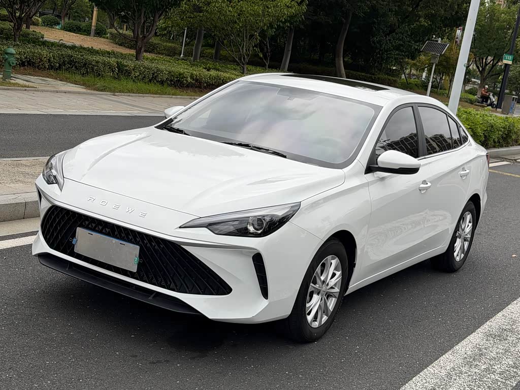 Roewe i5