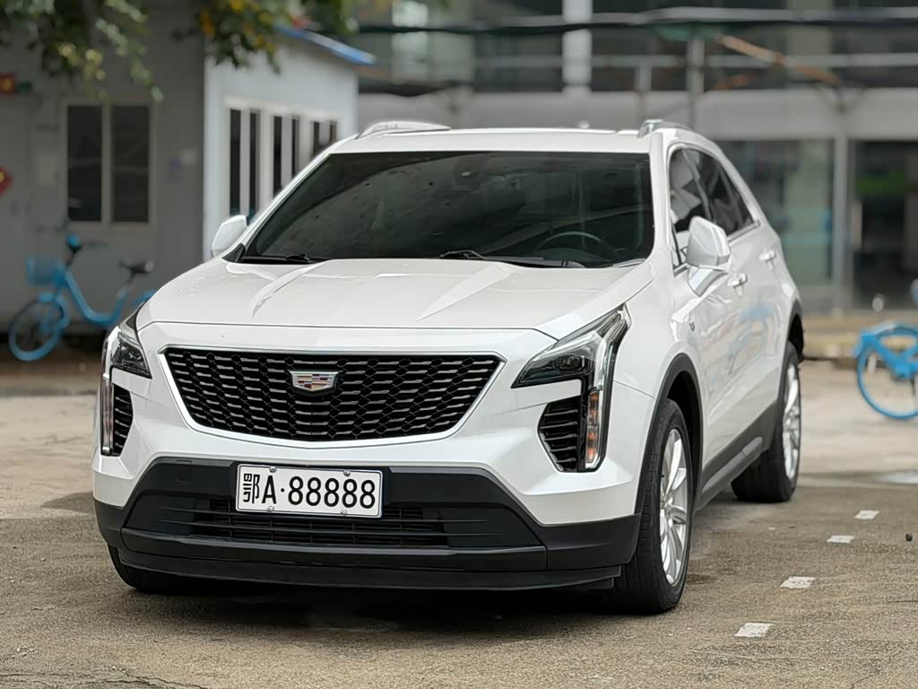Cadillac XT4