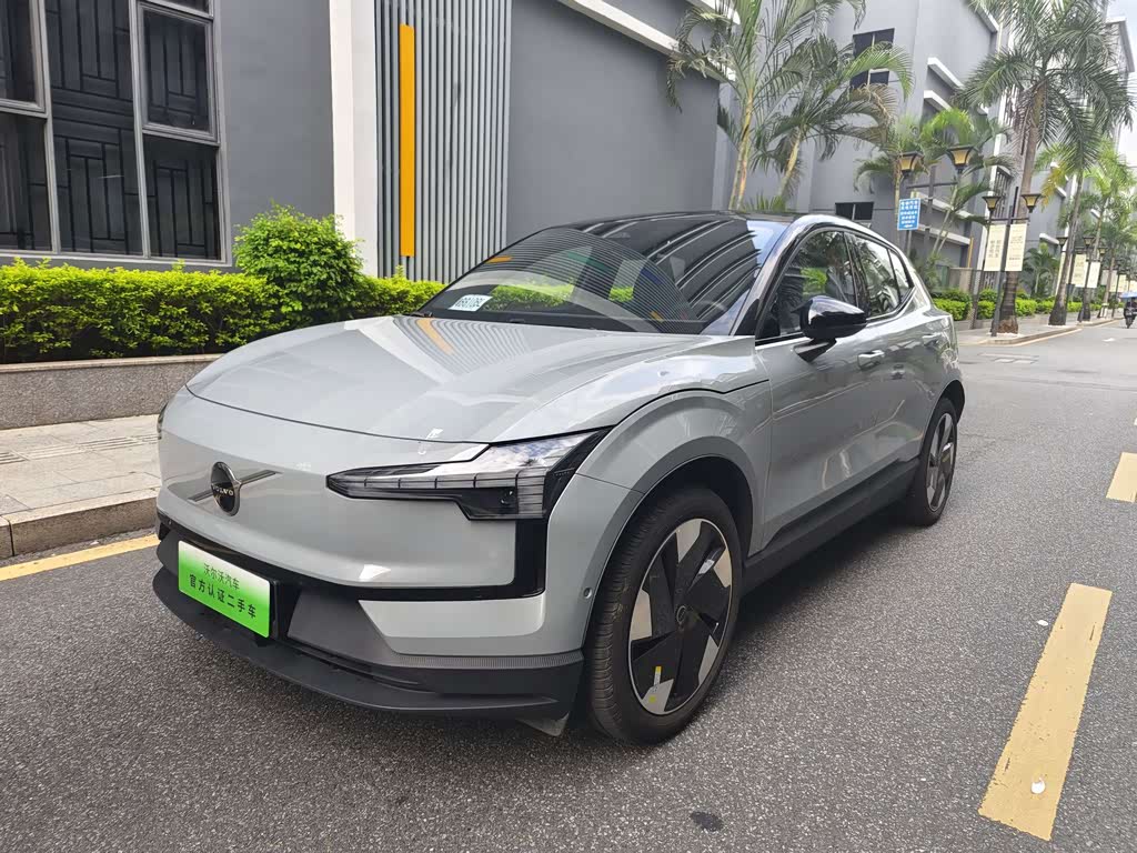 Volvo EX30