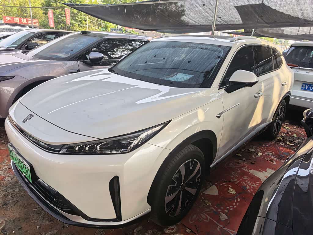 Roewe D5X DMH