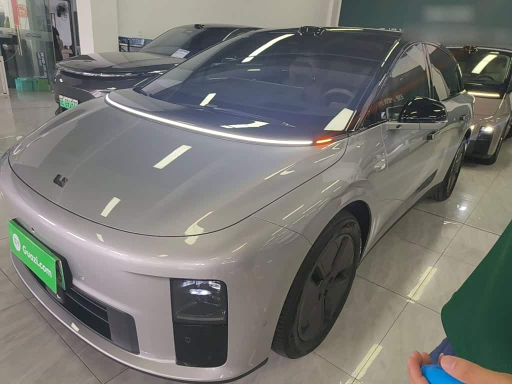 Li Auto i6