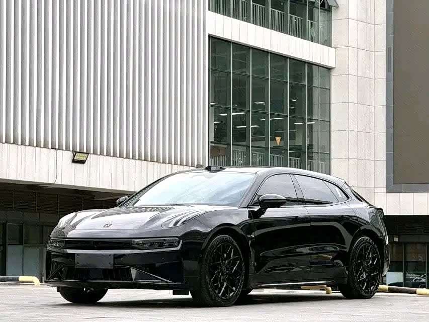 Zeekr 001
