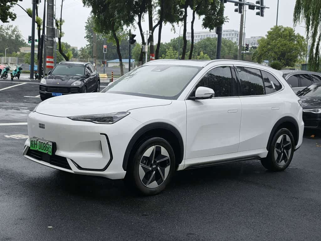 Geely Galaxy Galaxy E5