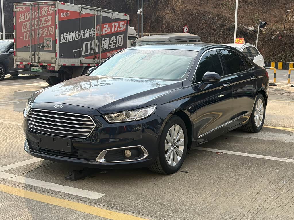 Ford Taurus