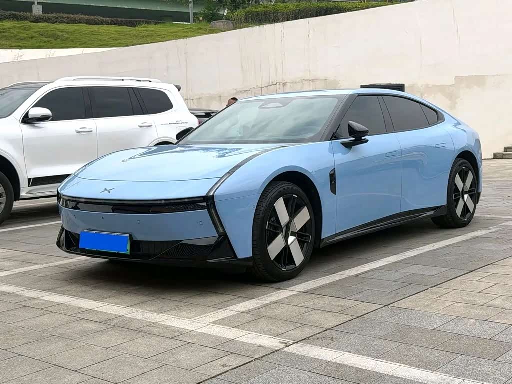 Xpeng P7