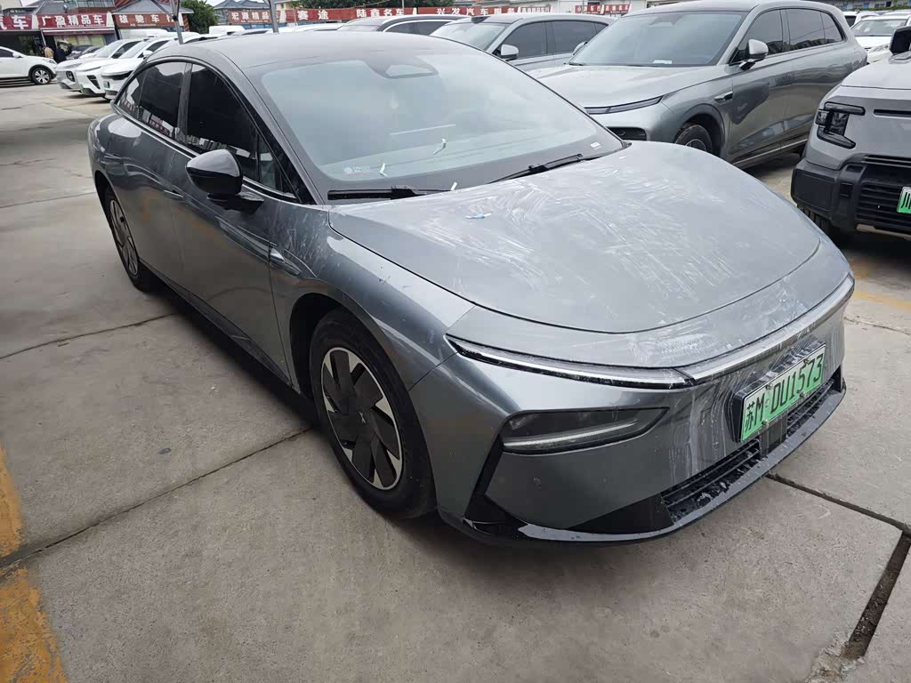 Xpeng P7