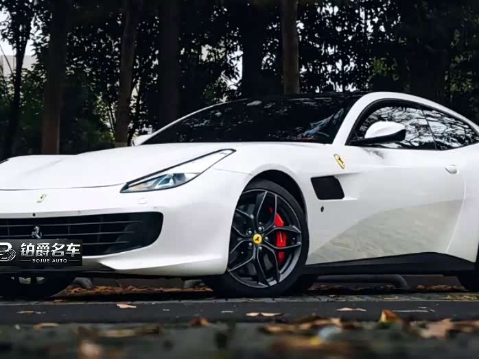 Ferrari GTC4Lusso