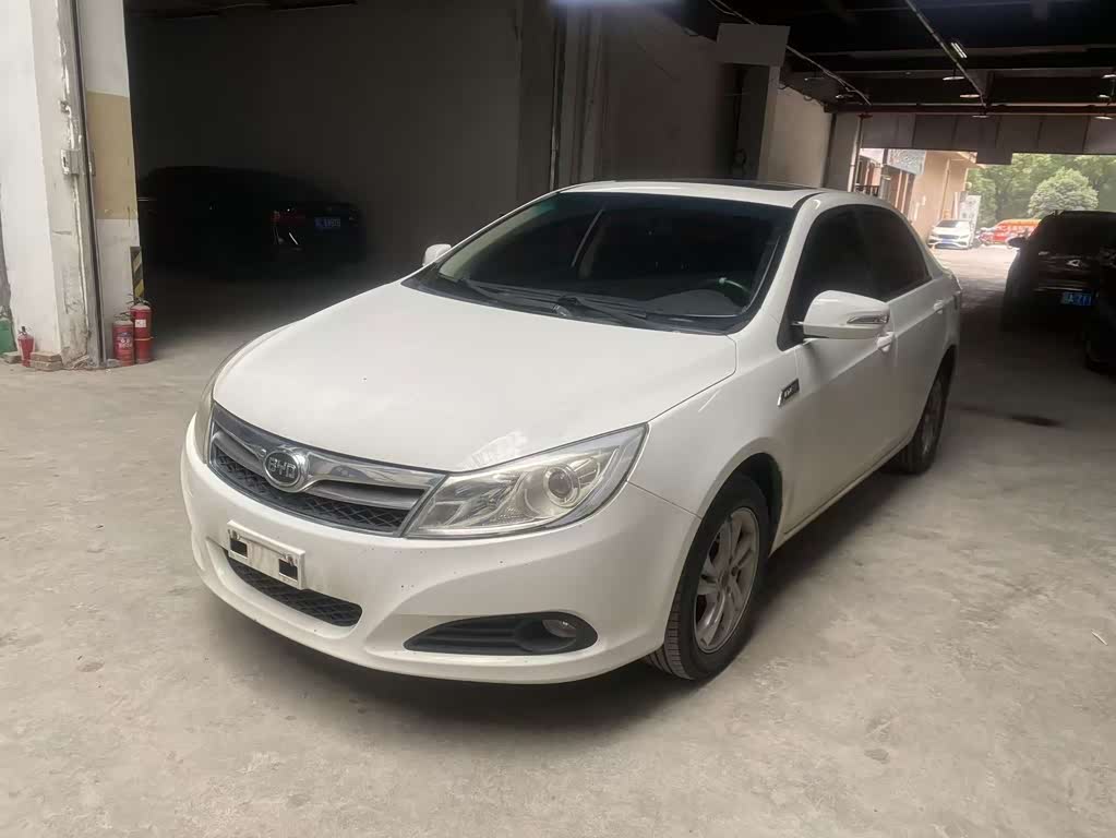 BYD Surui