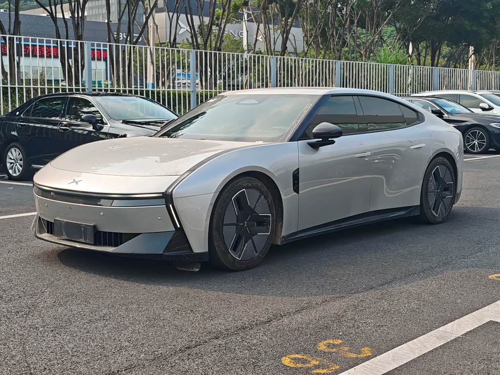 Xpeng P7