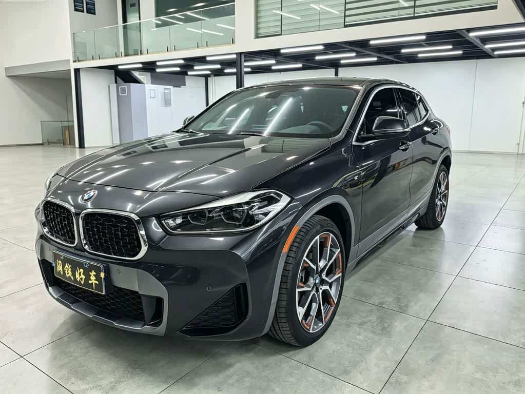 BMW X2