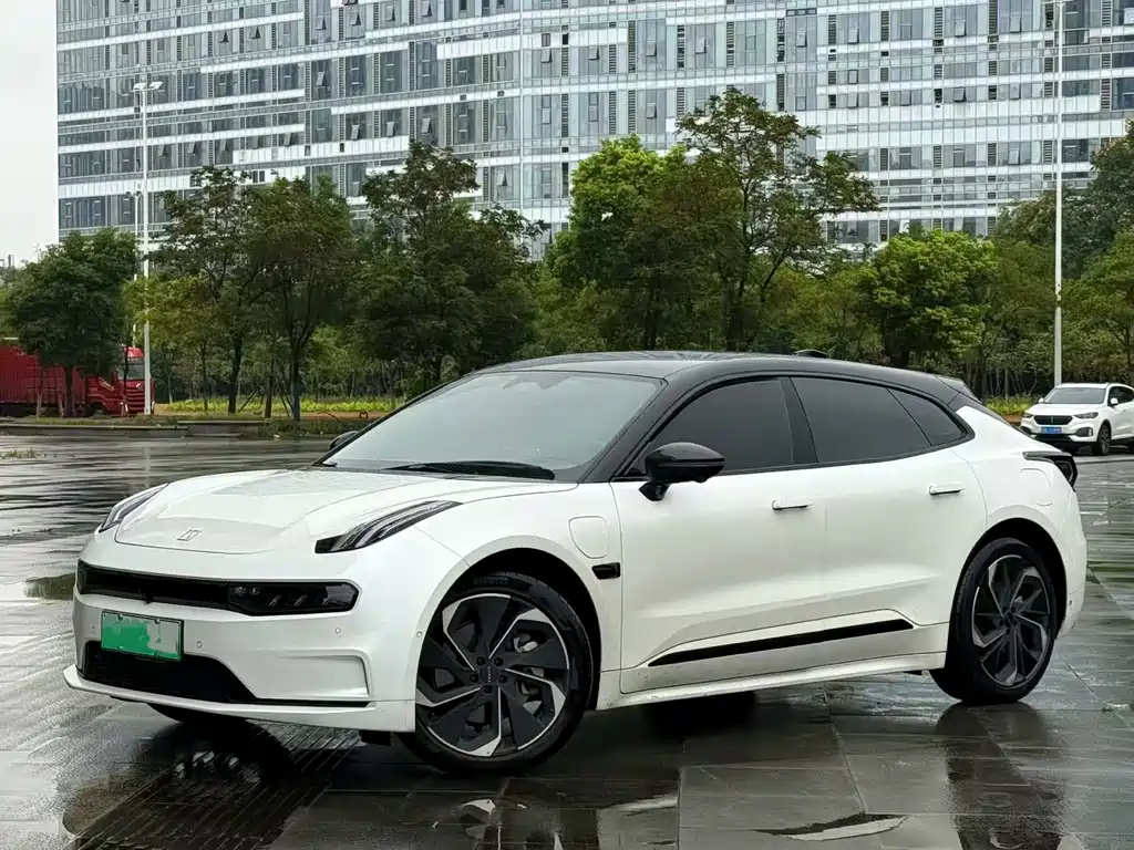 Zeekr 001