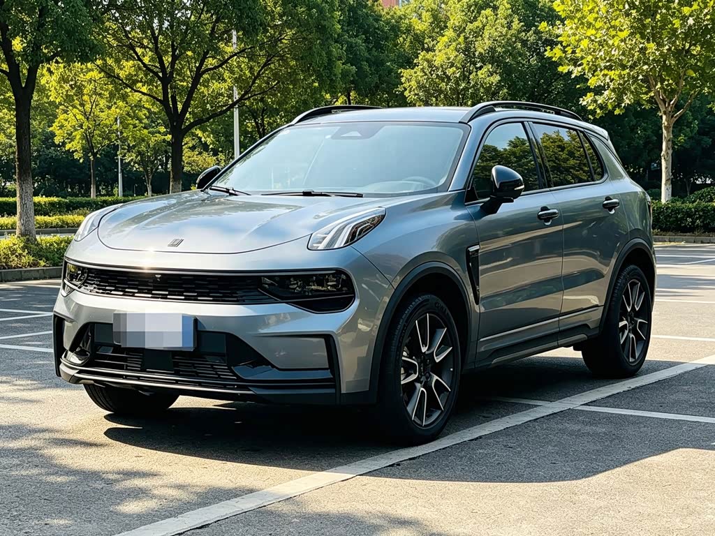 Lynk & Co 01