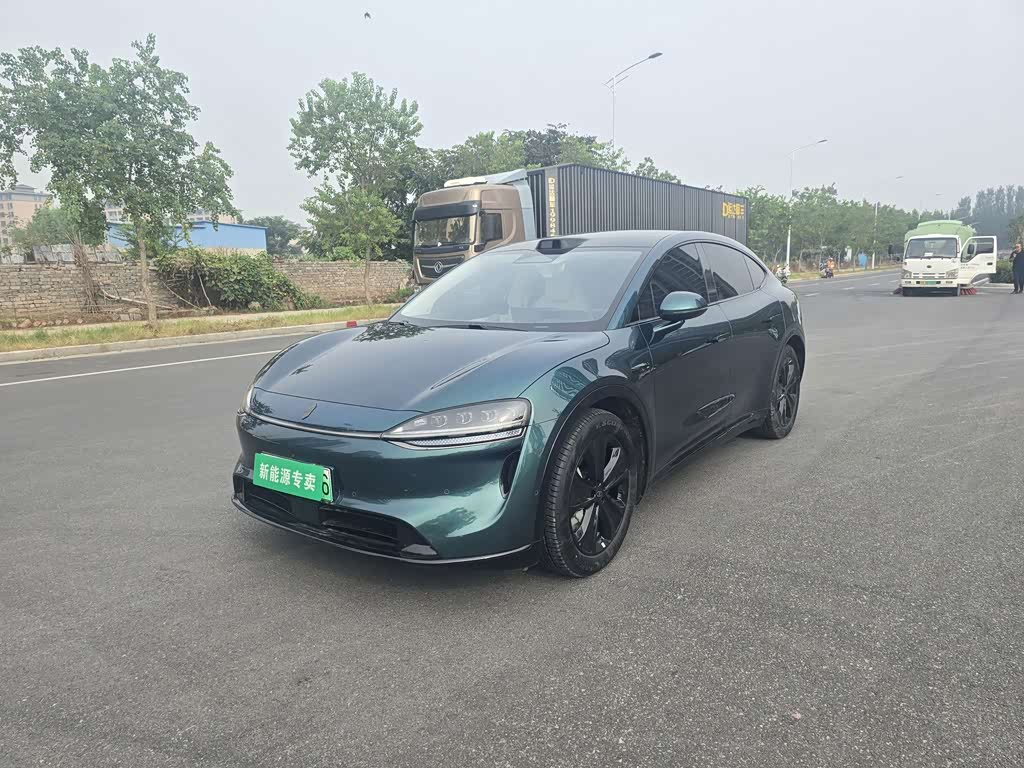 Luxeed R7