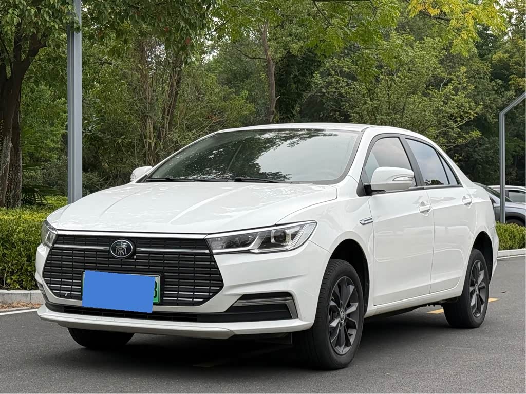 BYD Qin NEV
