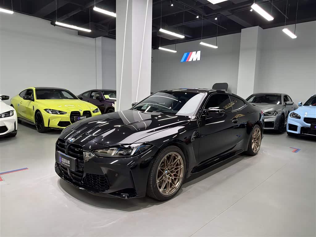 BMW M4