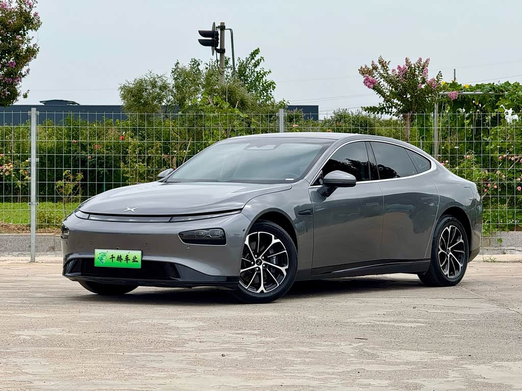 Xpeng P7