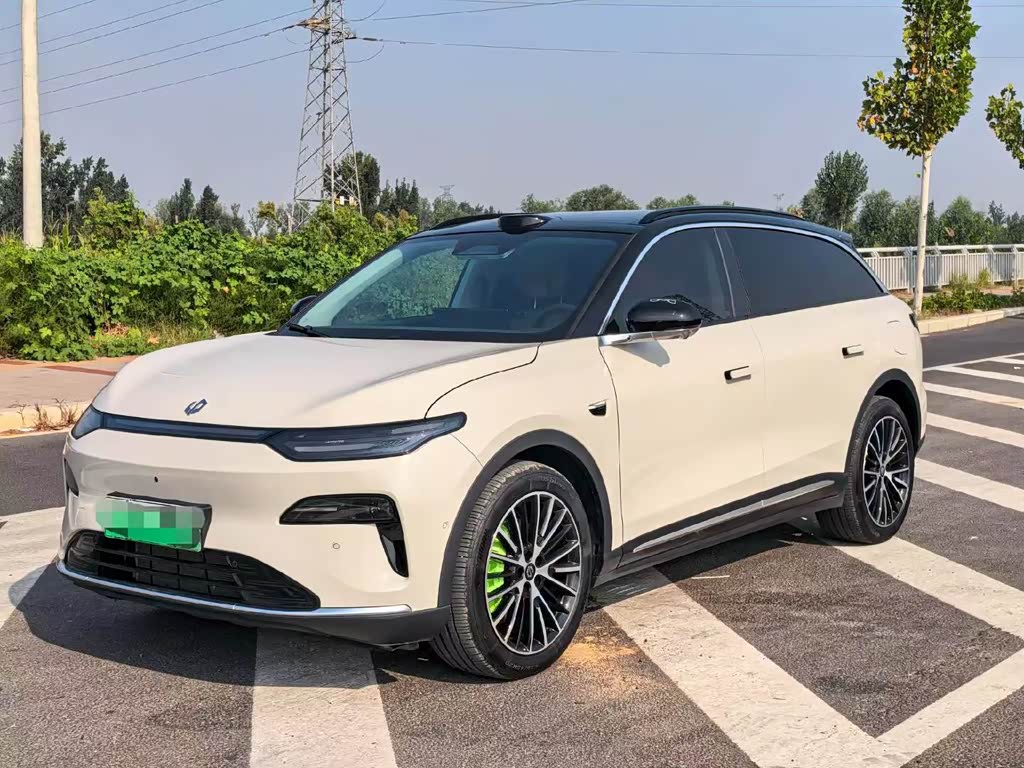 Leapmotor C11