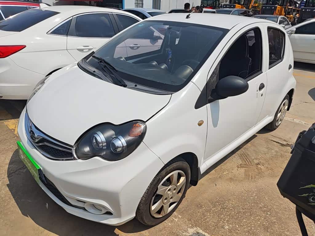 BYD F0