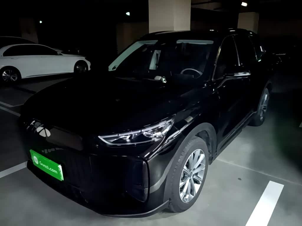 Chery T9
