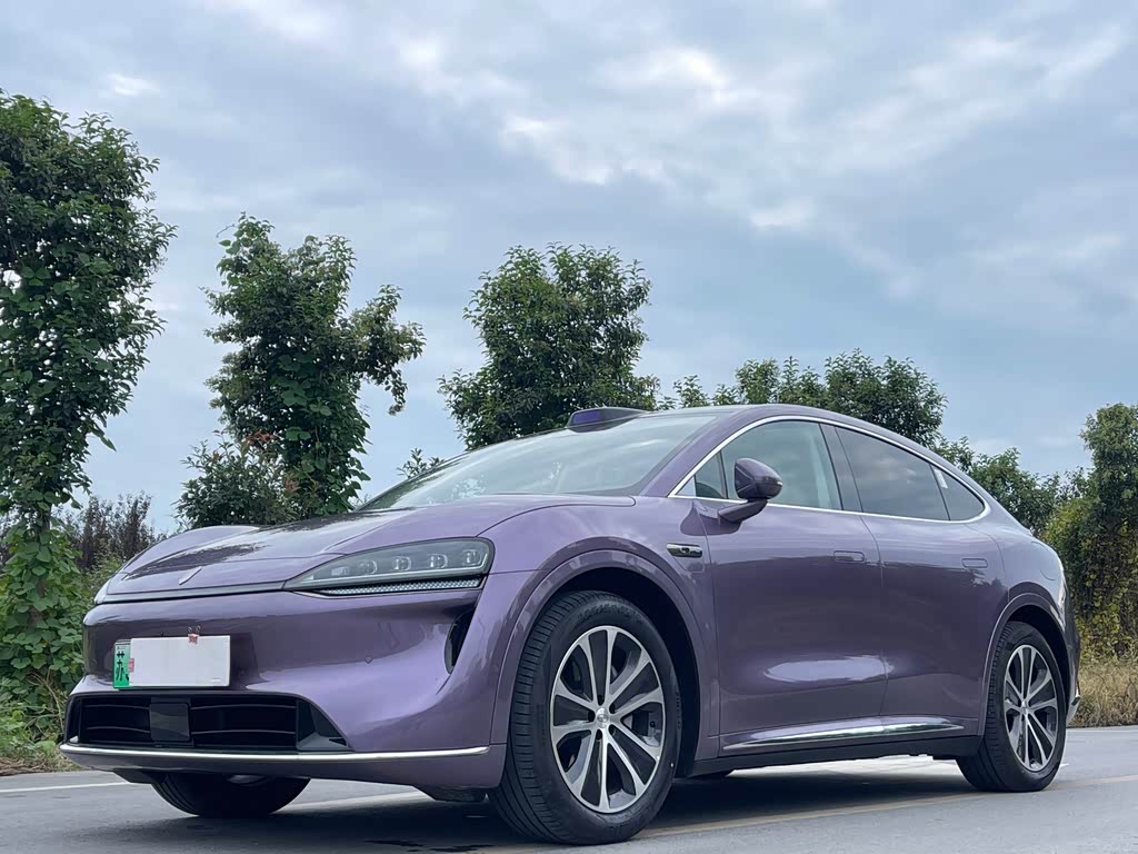 Luxeed R7