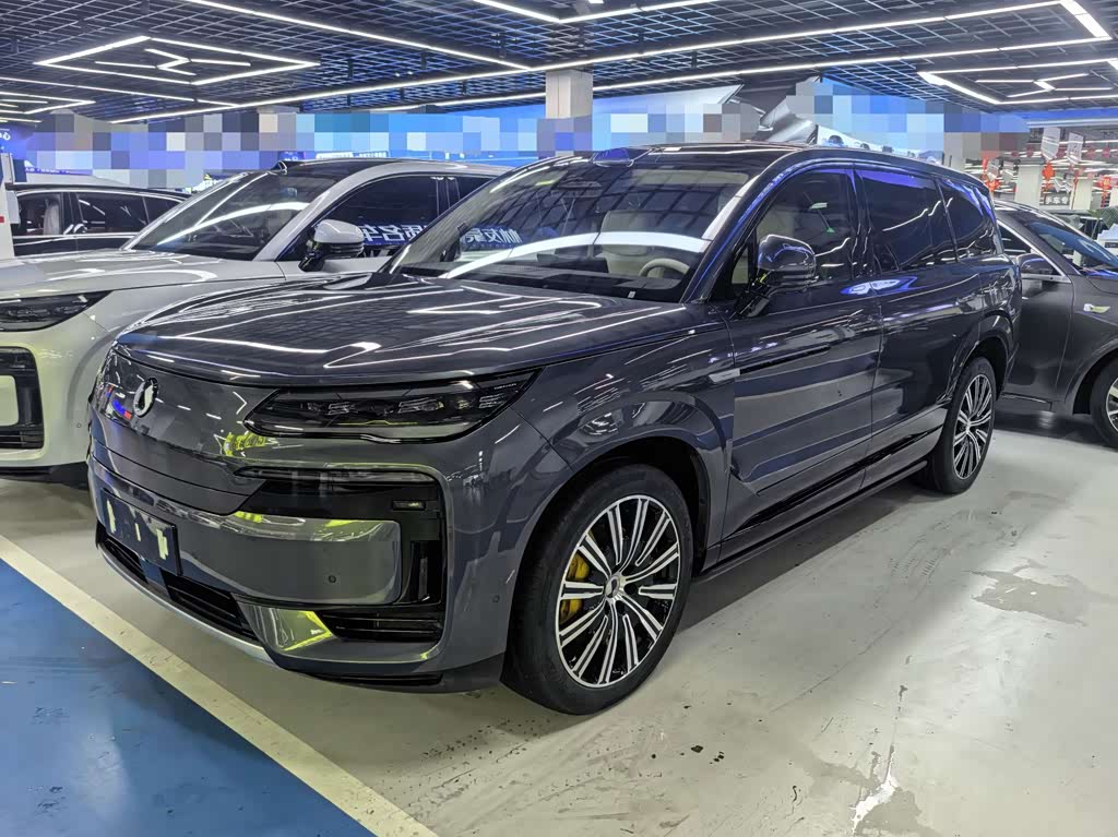 Denza N9