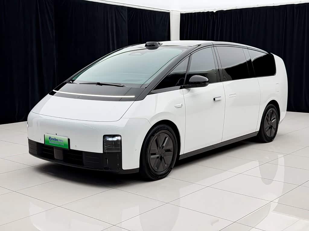 Li Auto MEGA