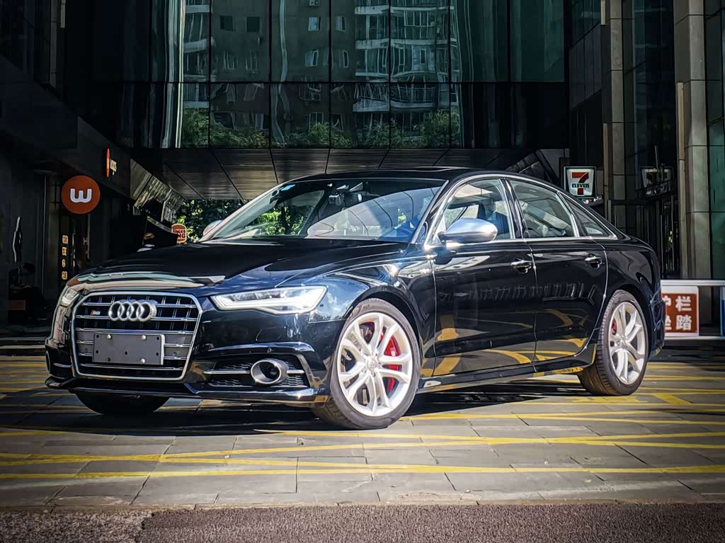 Audi S6