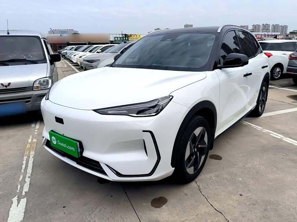 Geely Galaxy Galaxy E5