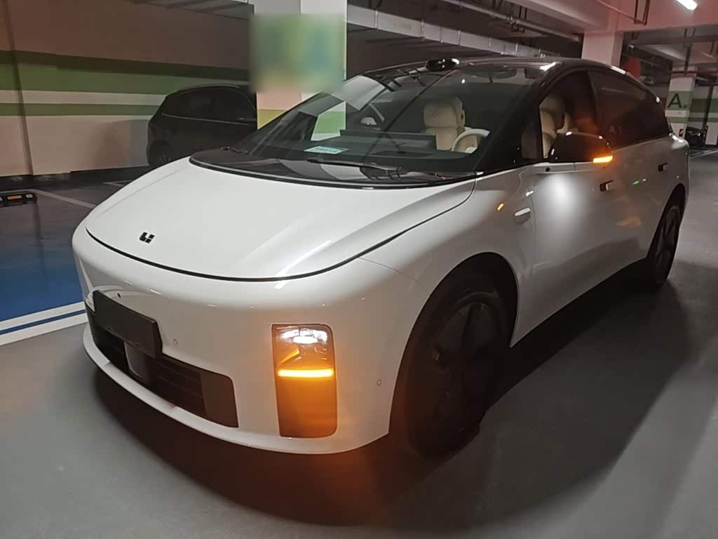 Li Auto i6