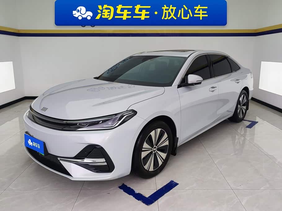 Geely Galaxy Galaxy A7 EM